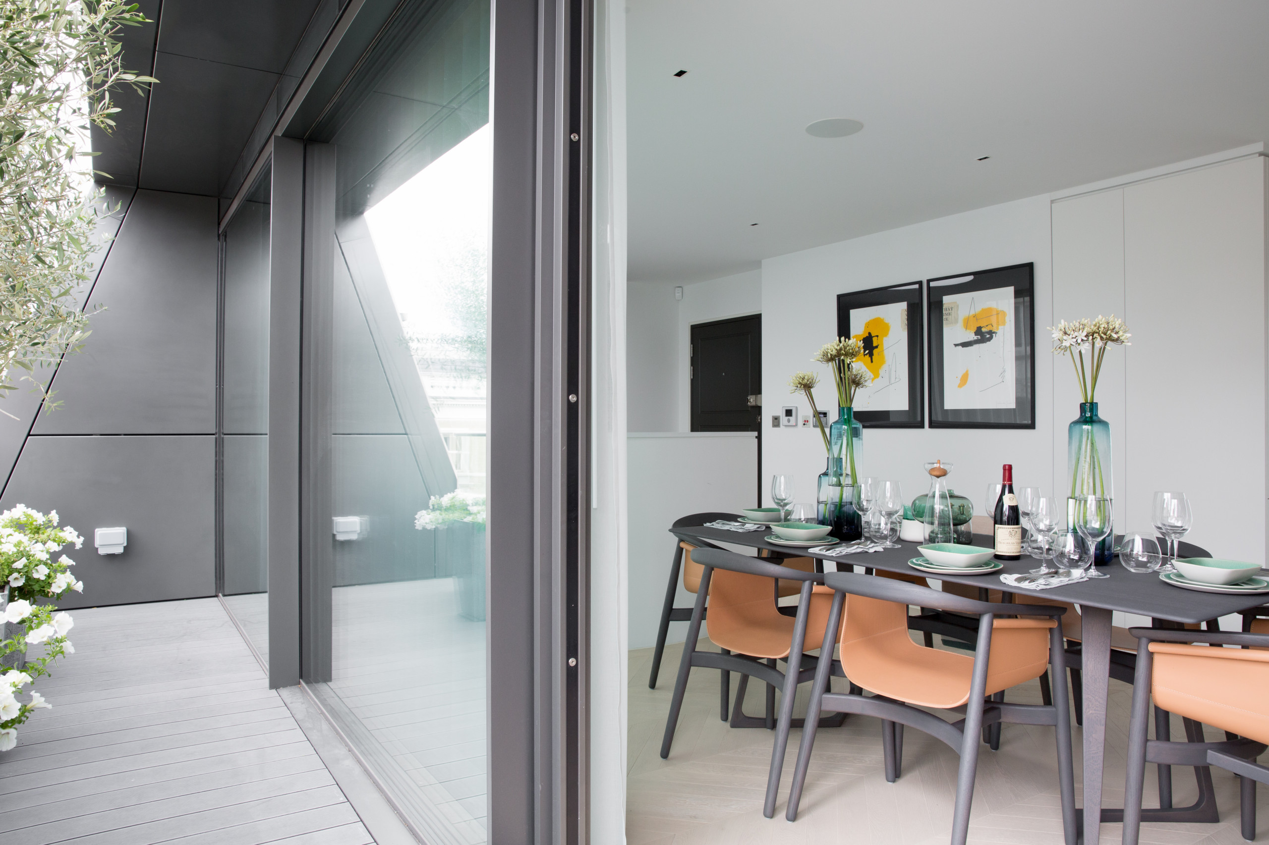 Contemporary Duplex Apartment Bloomsbury