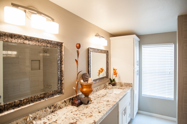 18 S Riata Drive Gilbert AZ 85296 modern-badezimmer