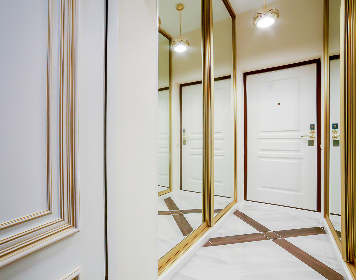 Классический интерьер трехкомнатной квартиры