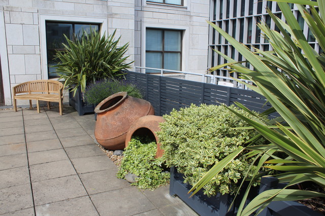 Santander House Roof Terrace contemporary-deck