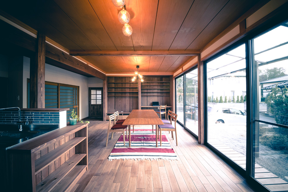 他の地域にある和風のおしゃれなダイニングの写真