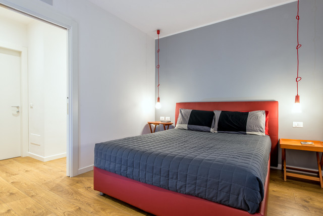 Il recupero edilizio nell'antica corte lombarda contemporary-bedroom
