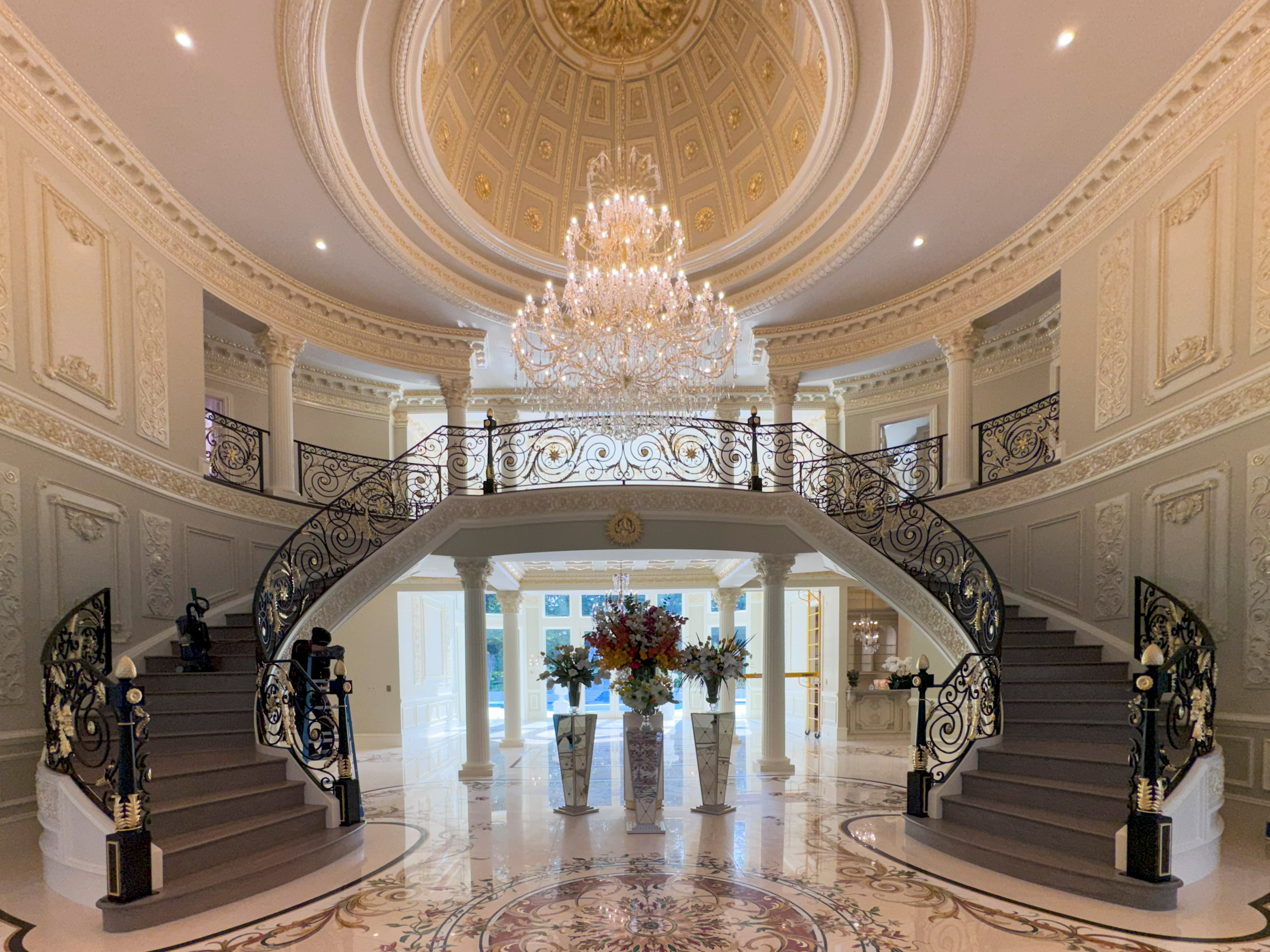 135_Vibrant Staircase with Touch of Historic Grandeur, Great Falls, VA 22066
