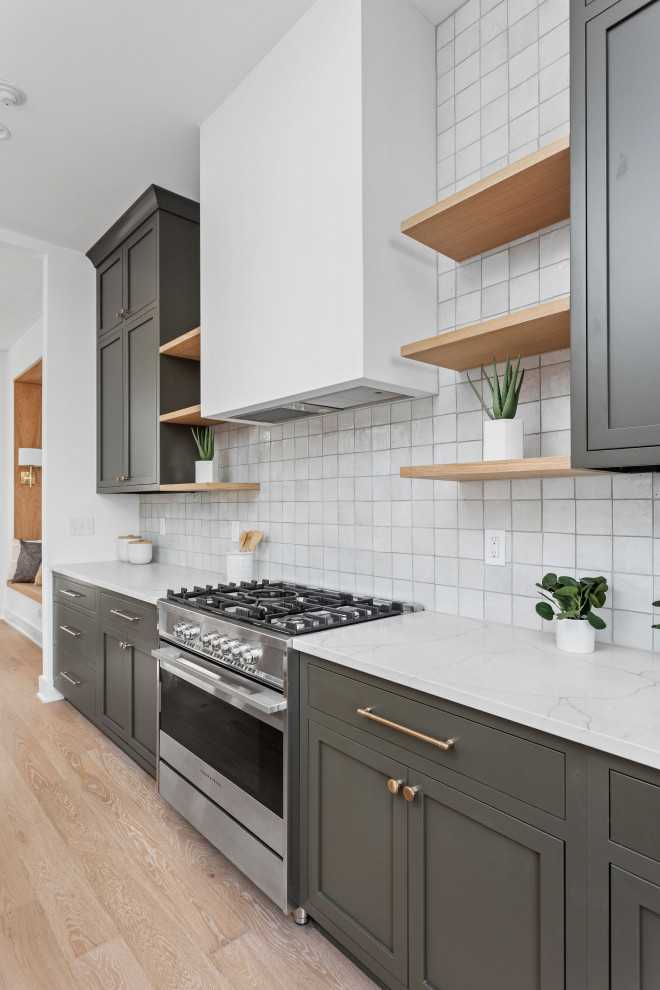 Inspiration for a transitional kitchen remodel in Indianapolis