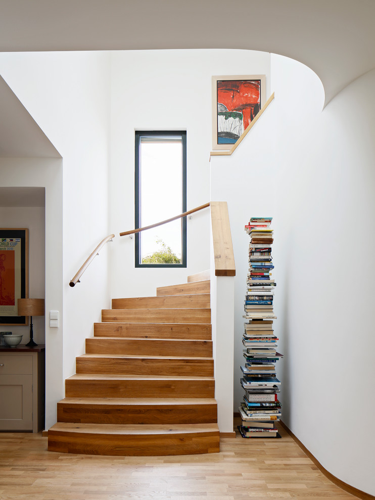 Photo of a modern staircase in Cambridgeshire.