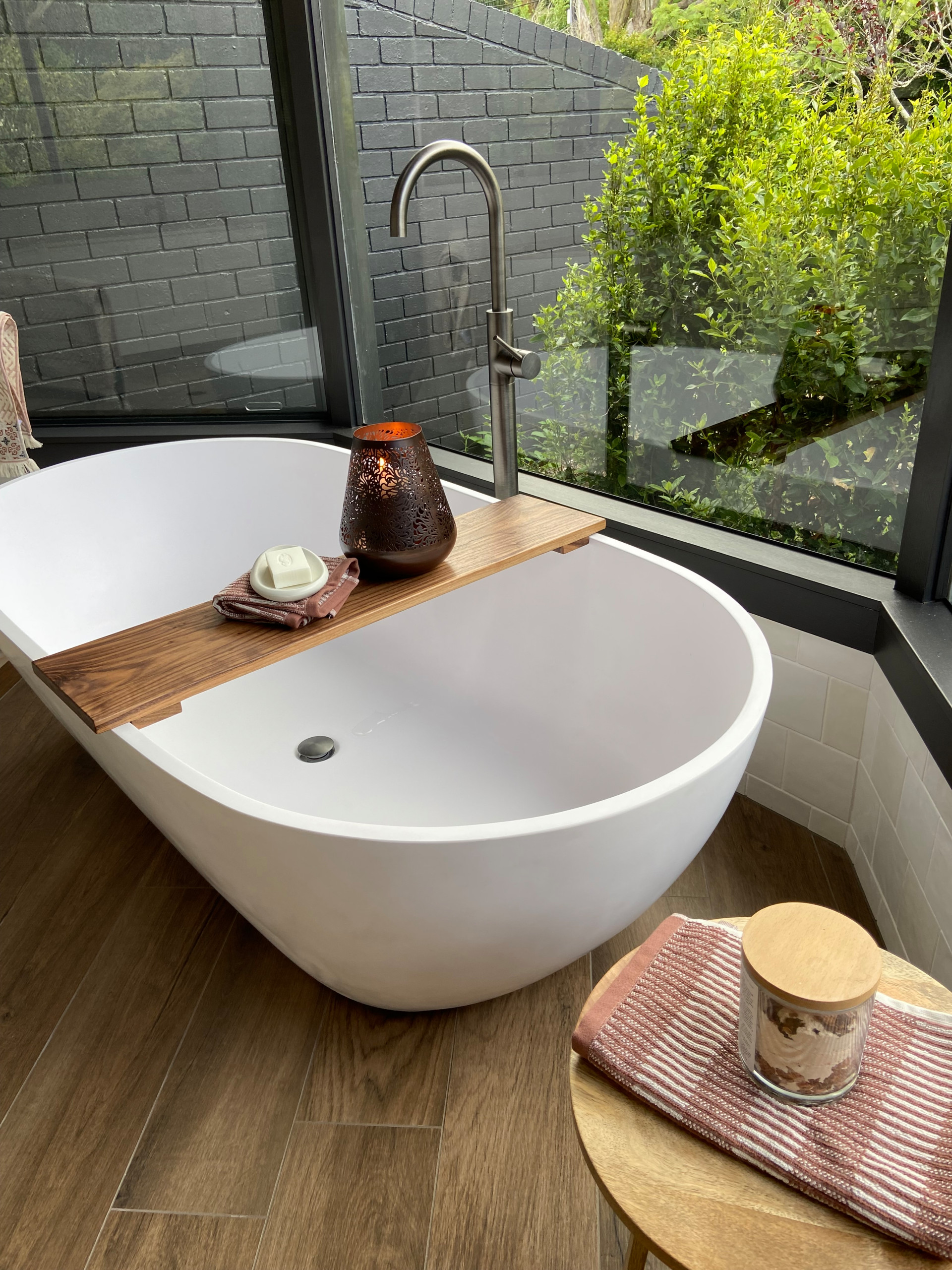 REBUILD OF A GRAND  BATHROOM