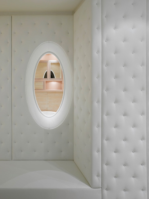 Quant 1 contemporary
