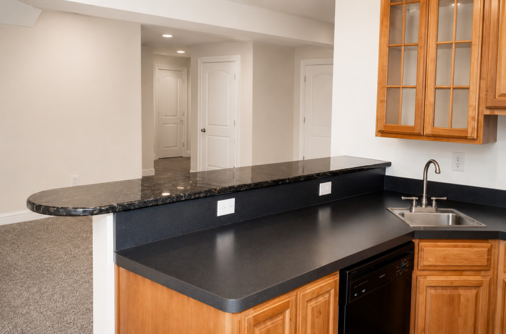 Ann Arbor - Finished Basement, Bar, Bathroom, Stone Fireplace & Custom Dry Sauna