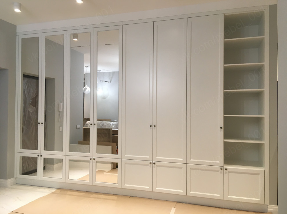 Встроенный шкаф