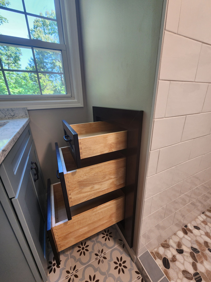 Hillsdale 1934 Cape Cod Kids Bath Remodel