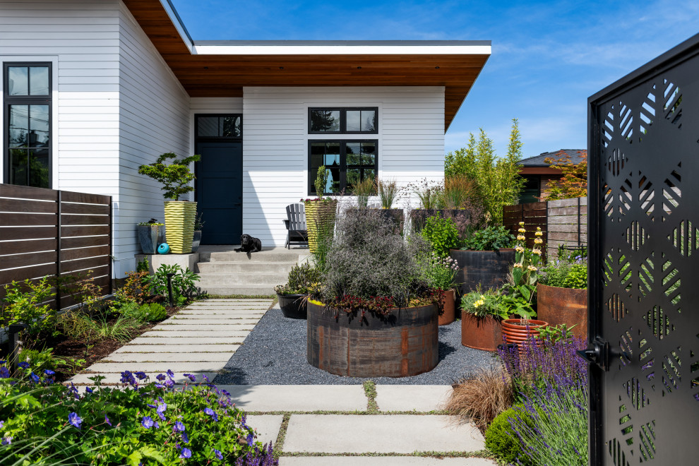 Inspiration for a contemporary home design remodel in Seattle