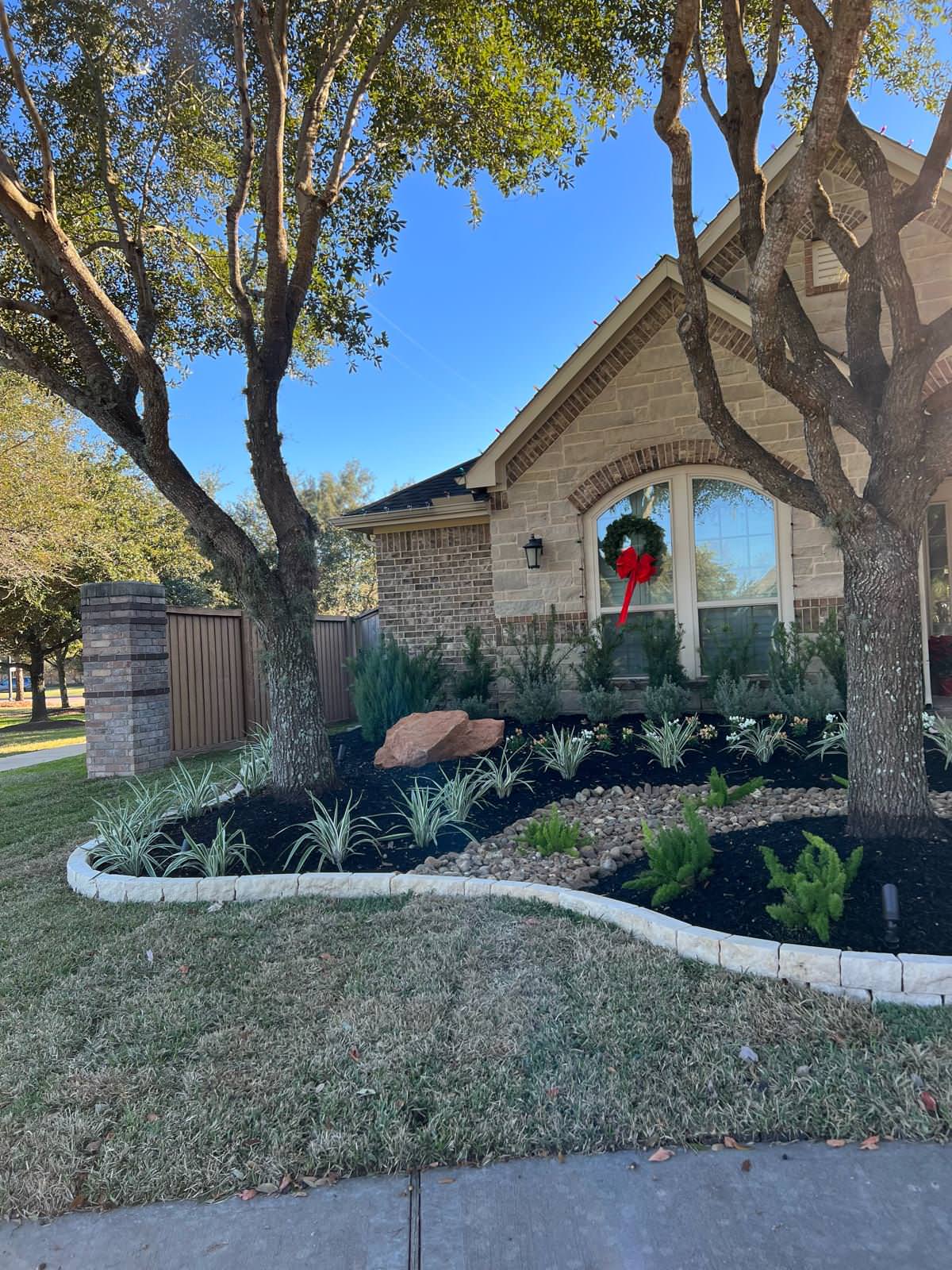 Putting Green, Backyard Paradise and Front yard Makeover in Fulshear!