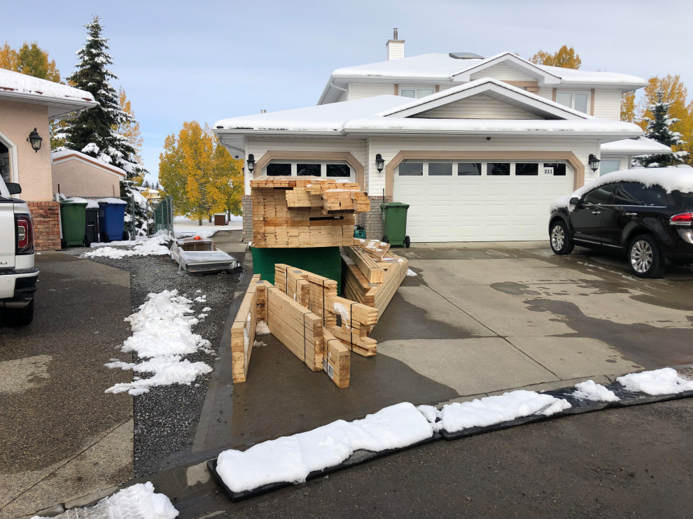 Back Yard Garage