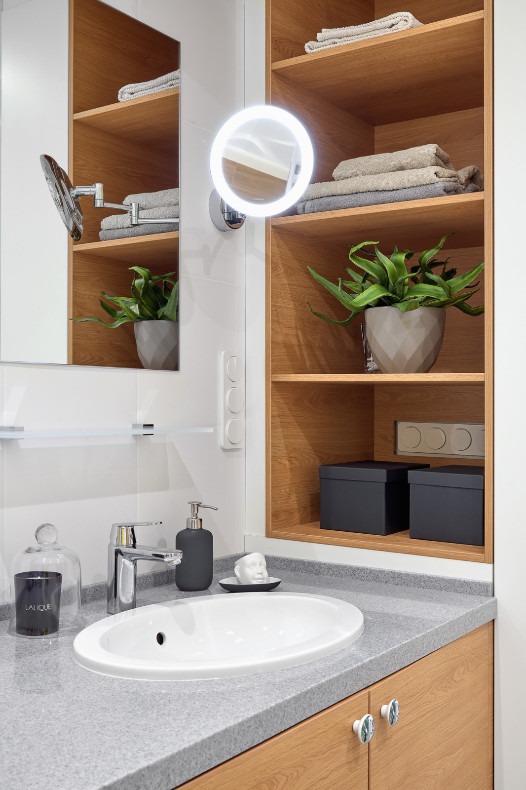 Яркая квартира на Лобачевского