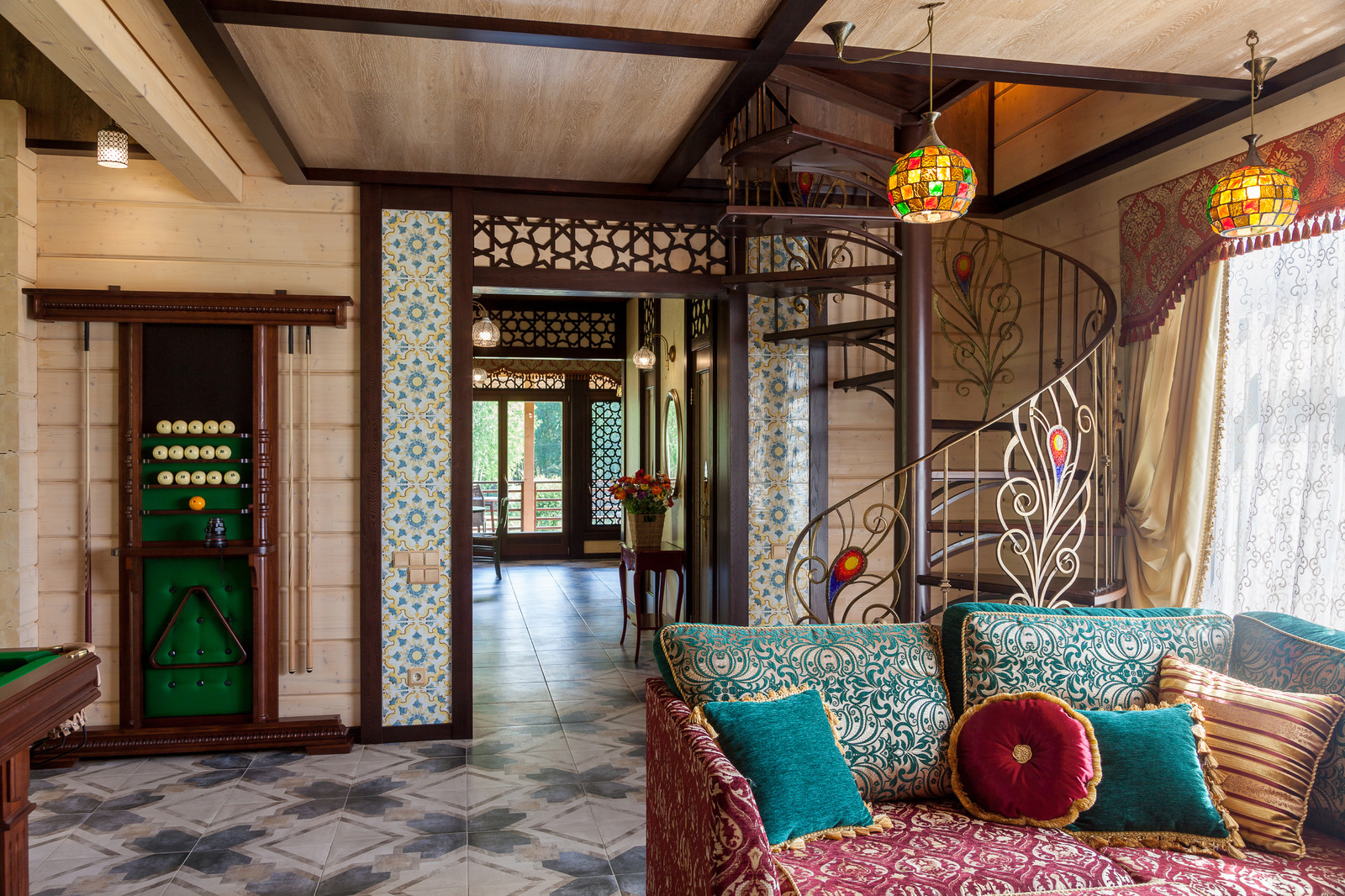 Интерьер гостевого дома с баней в Нижегородской области