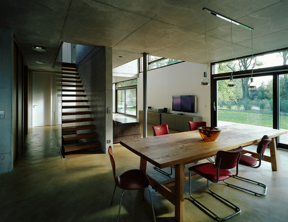 Design ideas for a contemporary living room in Nuremberg.
