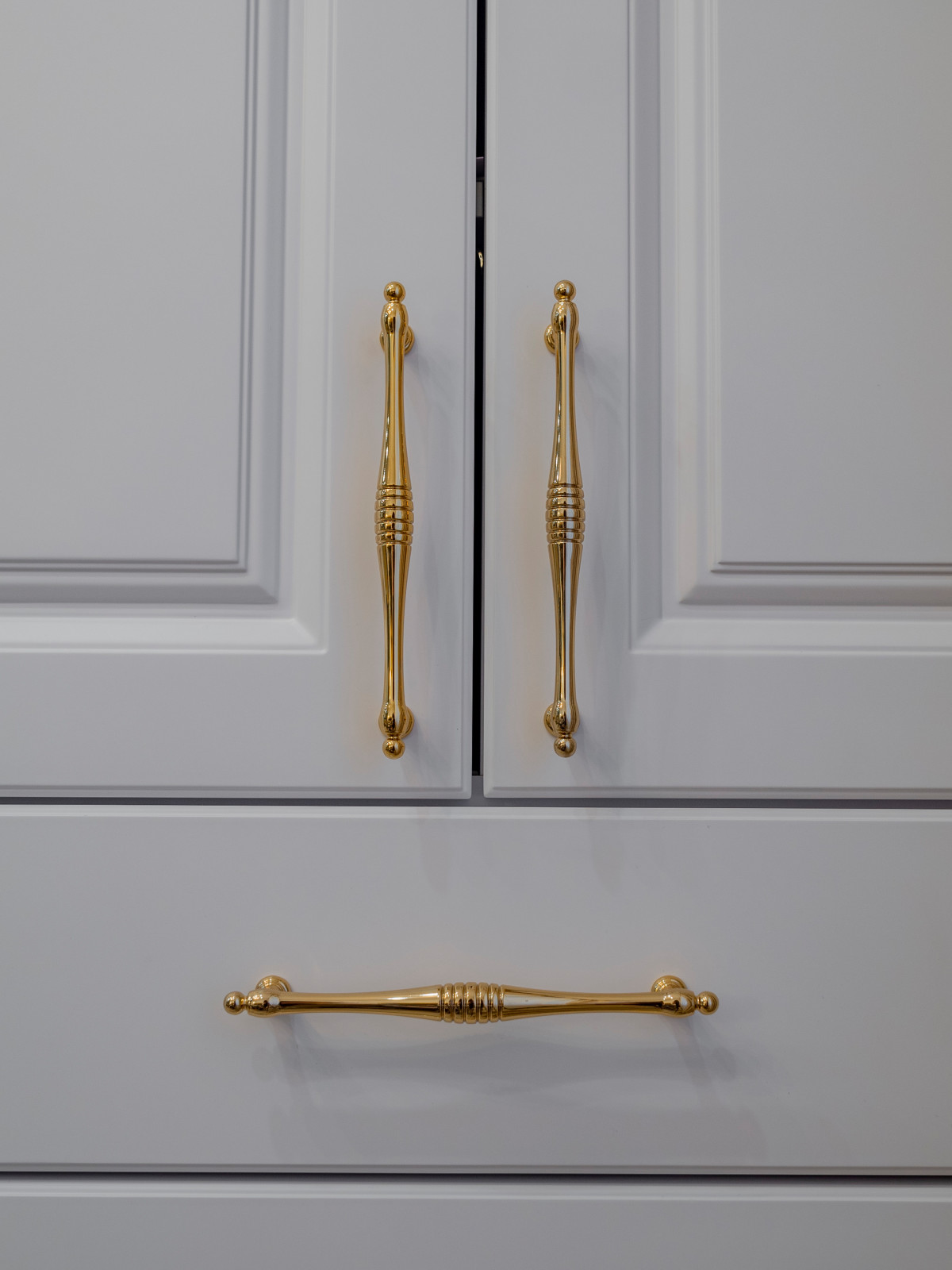 Стильная меблировка спальни