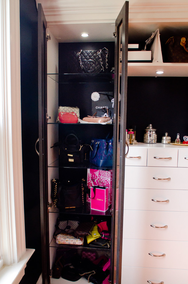 This is an example of a transitional storage and wardrobe in Cincinnati.
