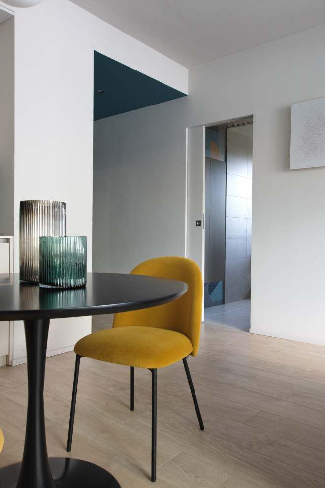 Appartamento flessibile con parete mobile e terrazzo abitabile – Milano Magenta