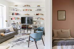 My Houzz: Inviting Whites and Pastels Revive a Small City Flat