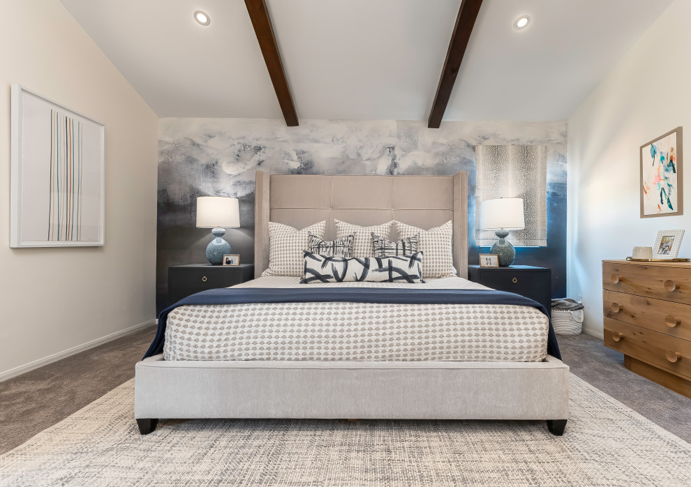 Large contemporary master bedroom in Los Angeles with white walls, carpet and wallpapered walls.