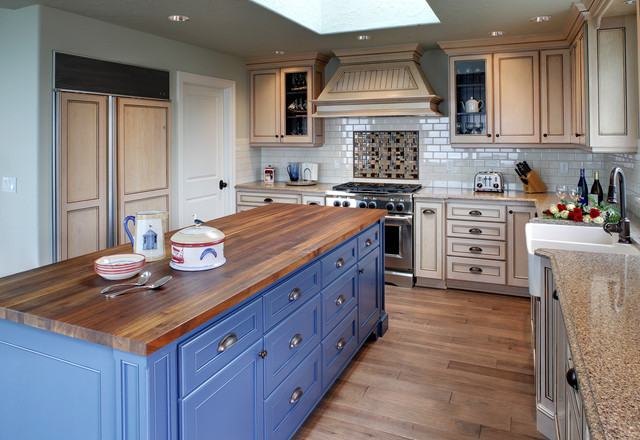 Kitchens traditional-kitchen