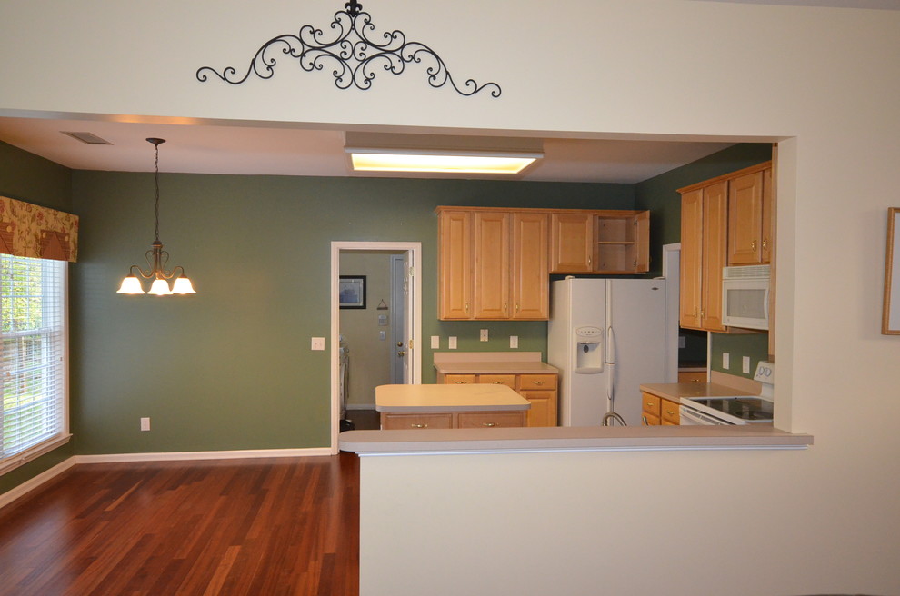 Shari & Joe's Kitchen