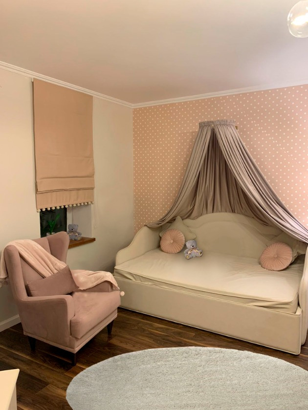 Нежная детская на вырост для маленькой леди 5 лет.