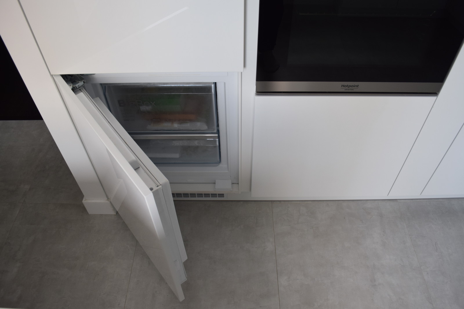 Черно-белый минимализм