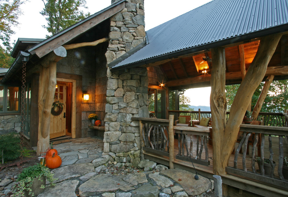 Entryway - rustic entryway idea