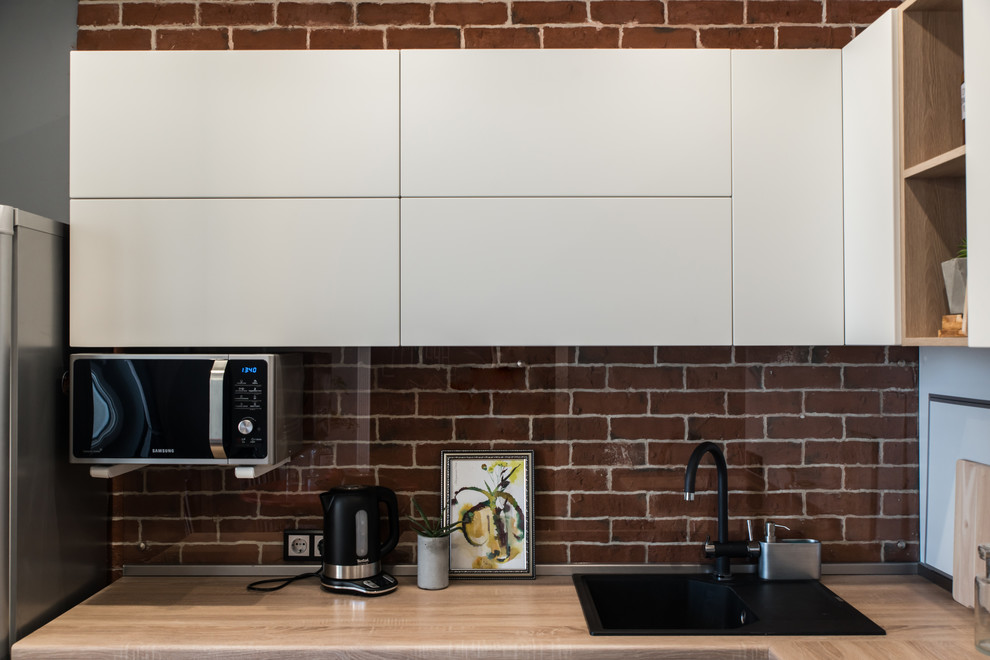 Фото реализованного проекта "Квартира для девушки в стиле лофт"