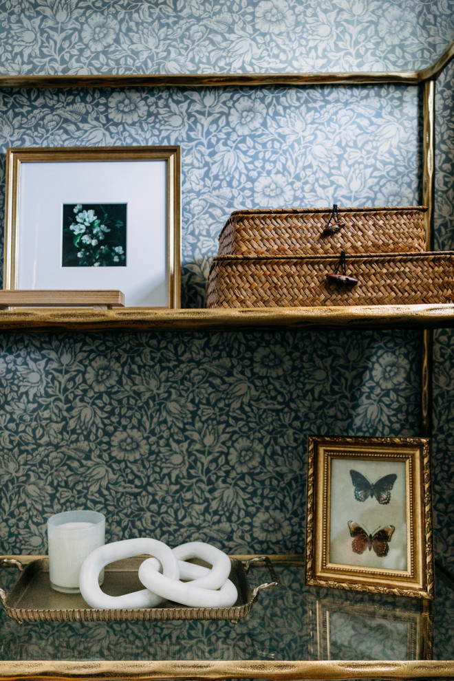 Pretty Little Powder