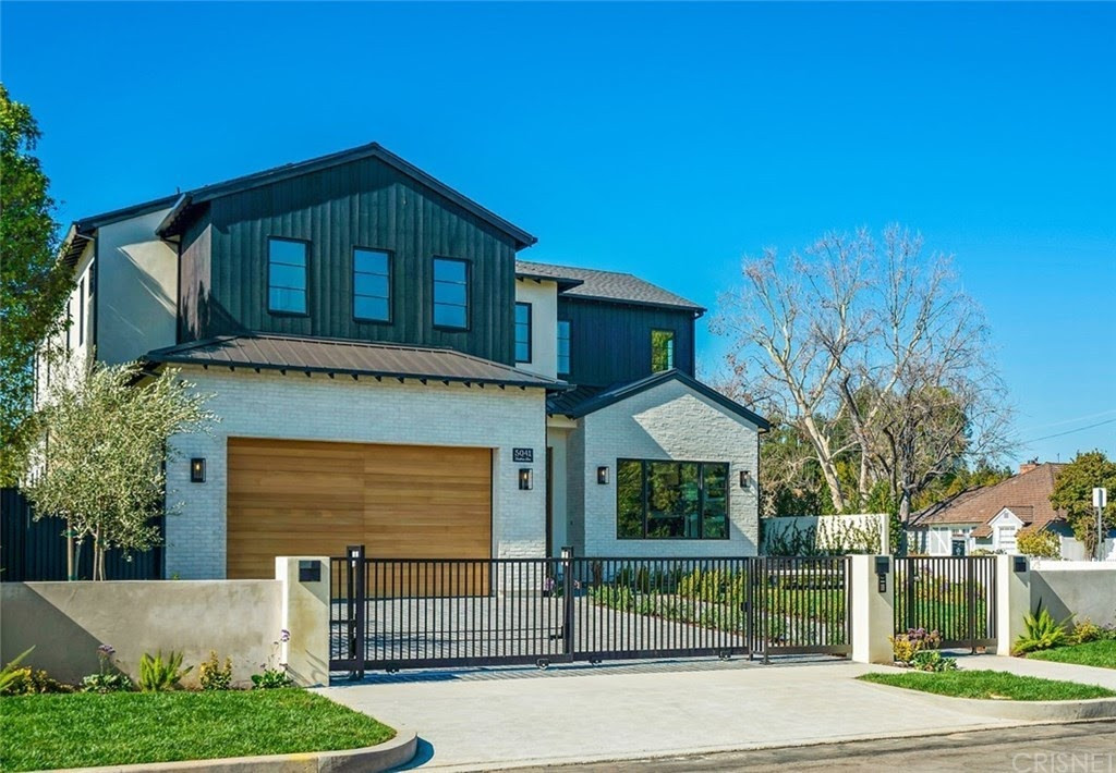 New Construction - Noeline Avenue Encino