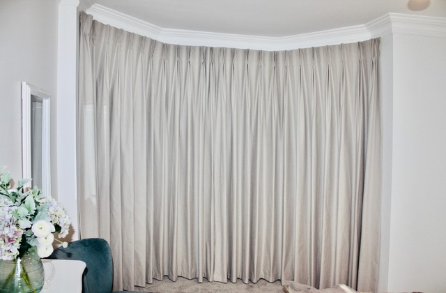 Elegant, Neutral Curtains trendy-dagligstue
