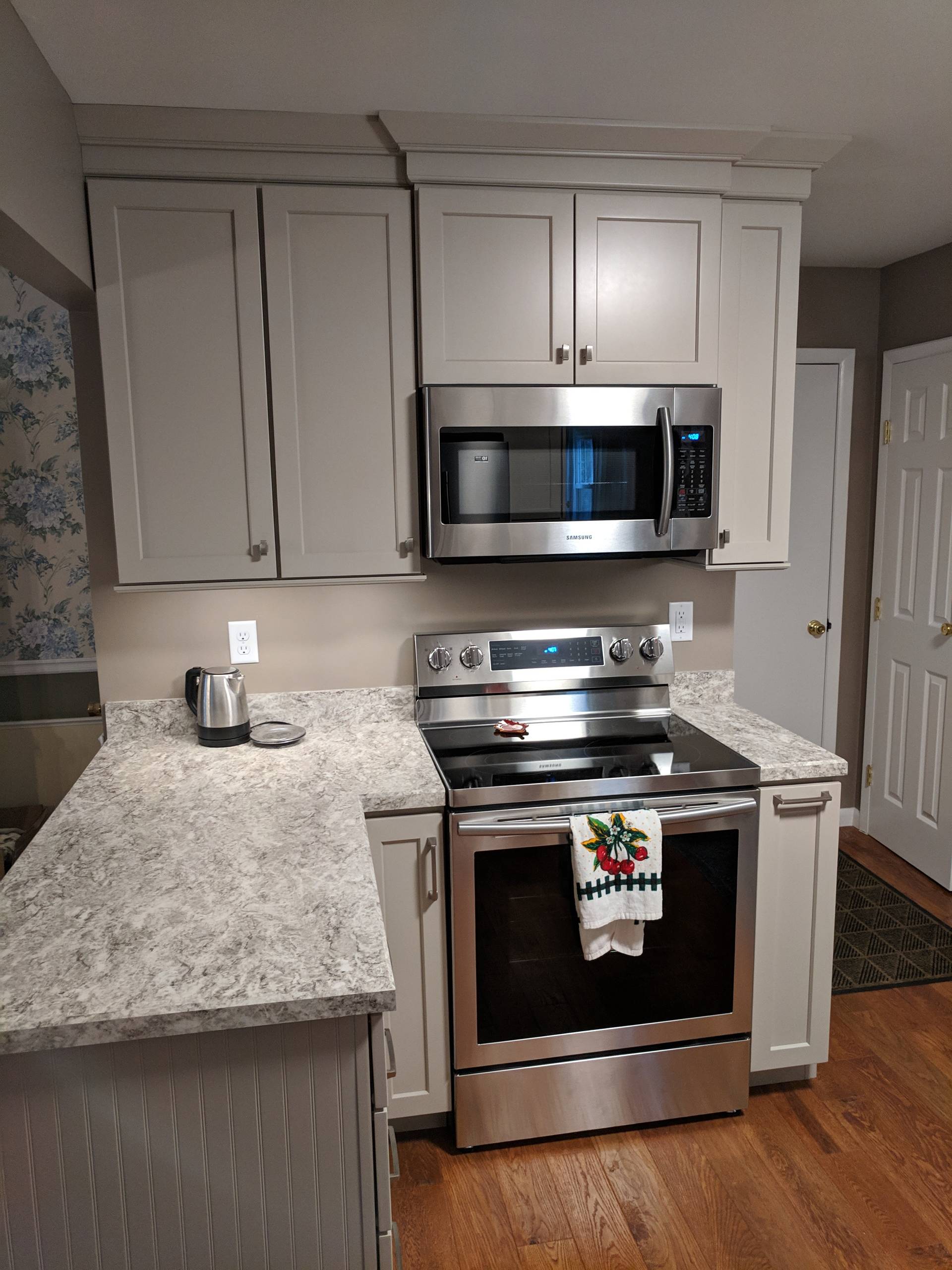 Mechanicsburg, PA Kitchen Remodel; Outdated and Cramped to Fresh and Functional