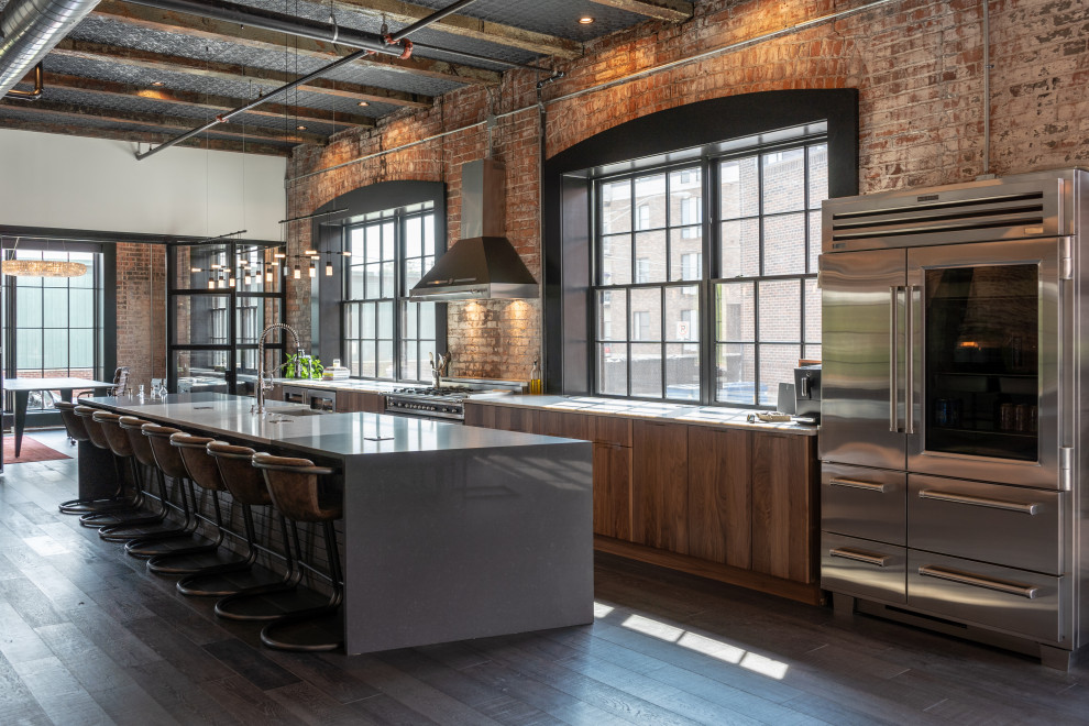 Inspiration for an industrial kitchen in Indianapolis.