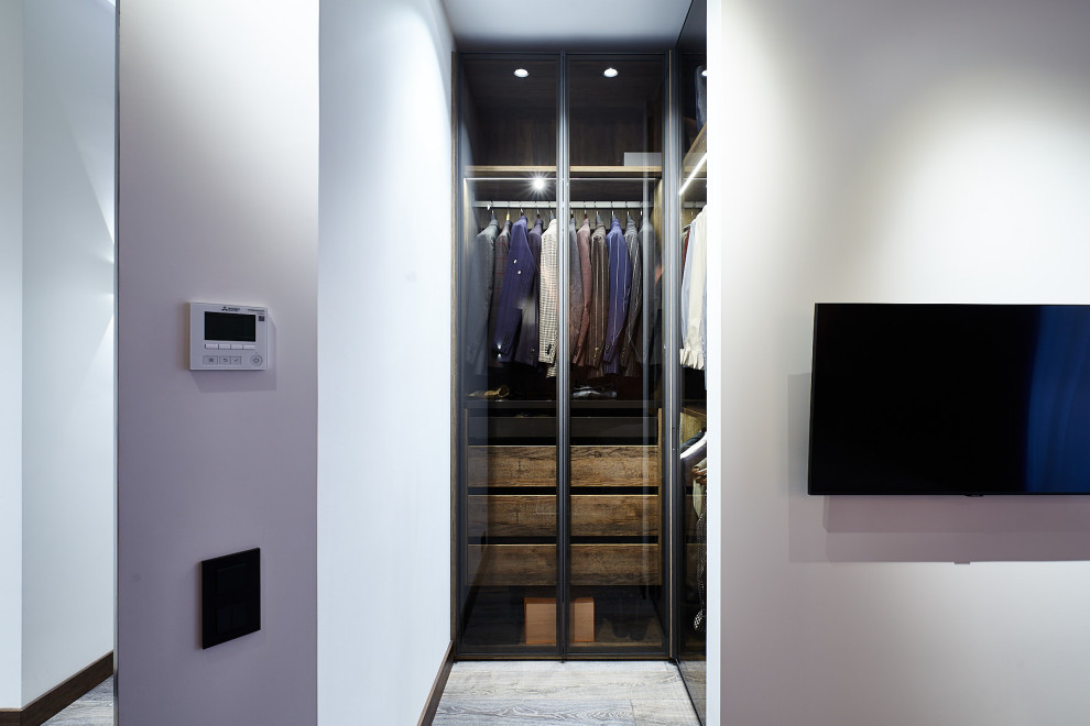 Closet - small contemporary closet idea in Moscow