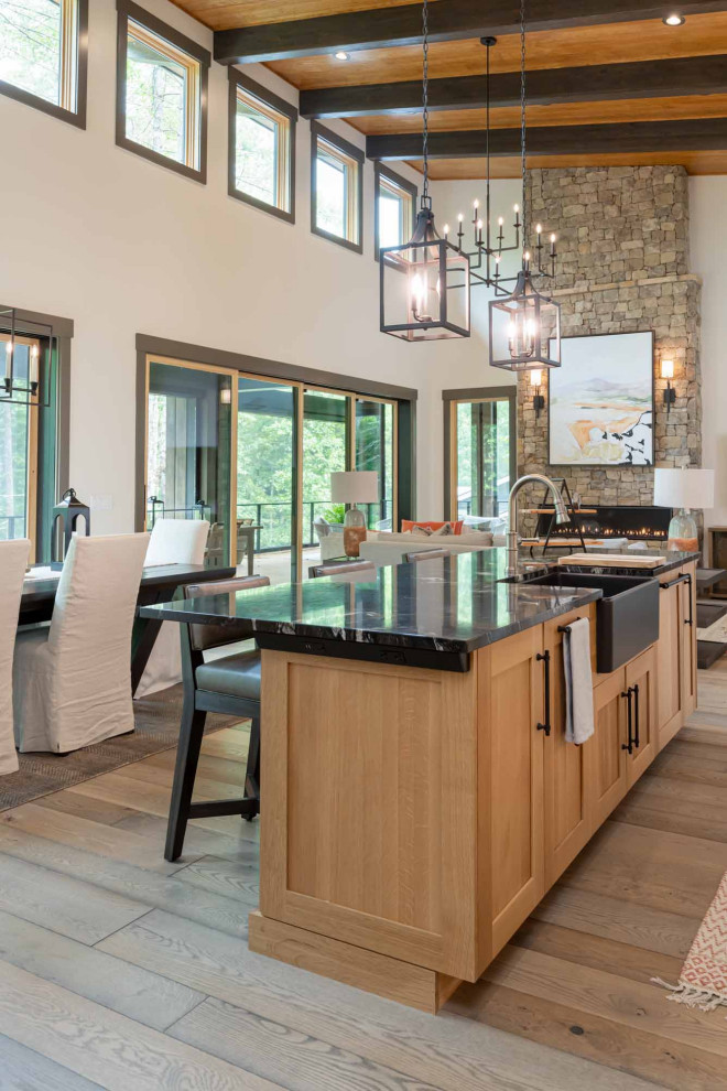 Mid-sized transitional kitchen photo