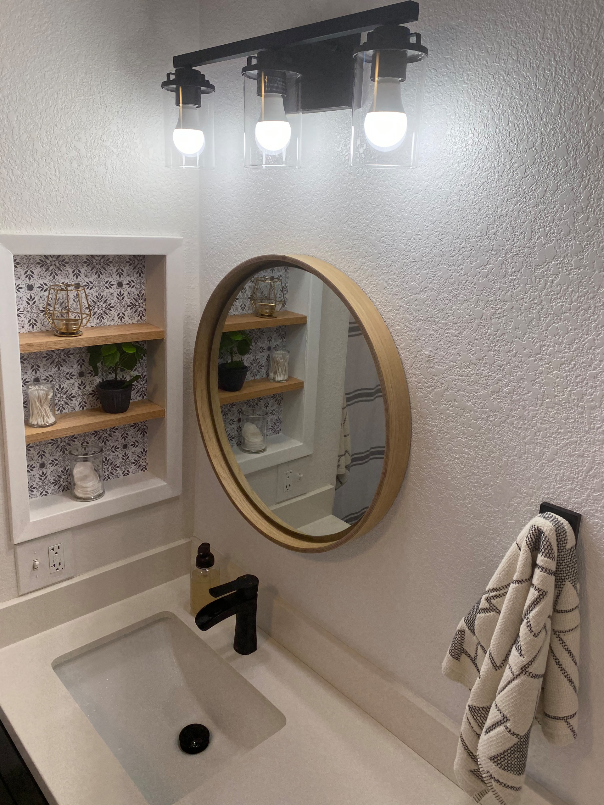 Modern Eclectic Bathroom