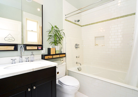 7 Tile Tips For Baths On A Budget, How High Should Tile Border Be In Bathroom Floor