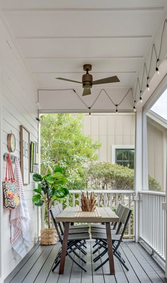 Inspiration for a coastal veranda in Other.