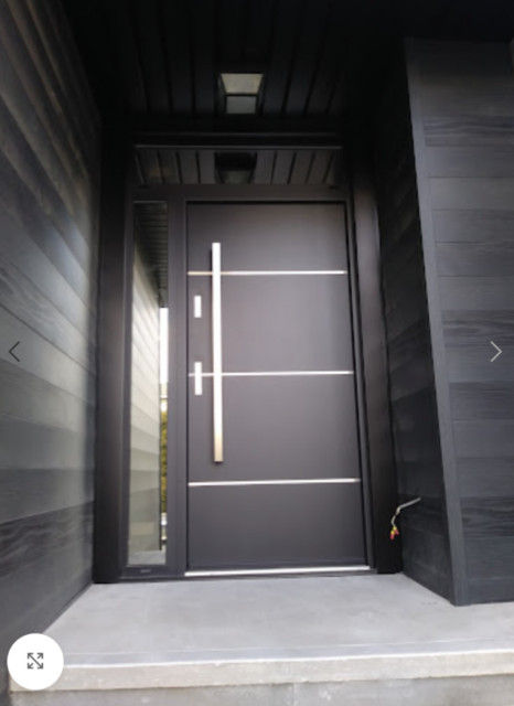 https://villedoors.com/shop/entry-doors-sidelights/sofia/ 