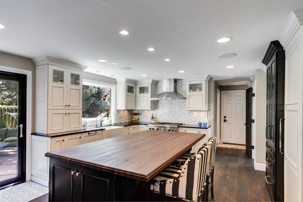 Inspiration for a transitional home design remodel in Denver