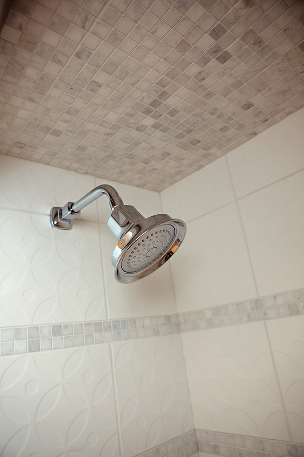 Home design - transitional home design idea