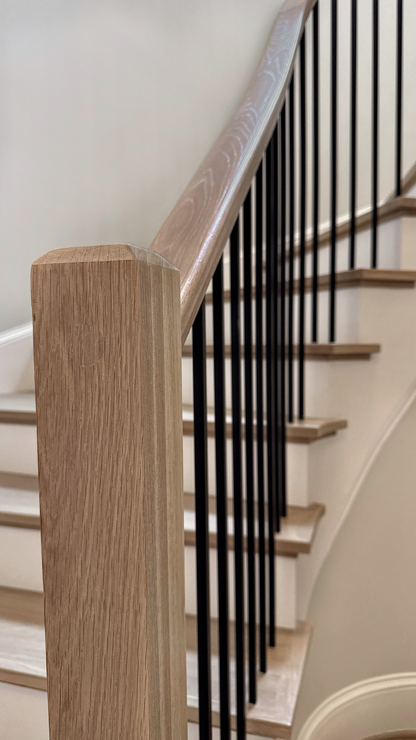 Project #150 | Contemporary White Oak Curve