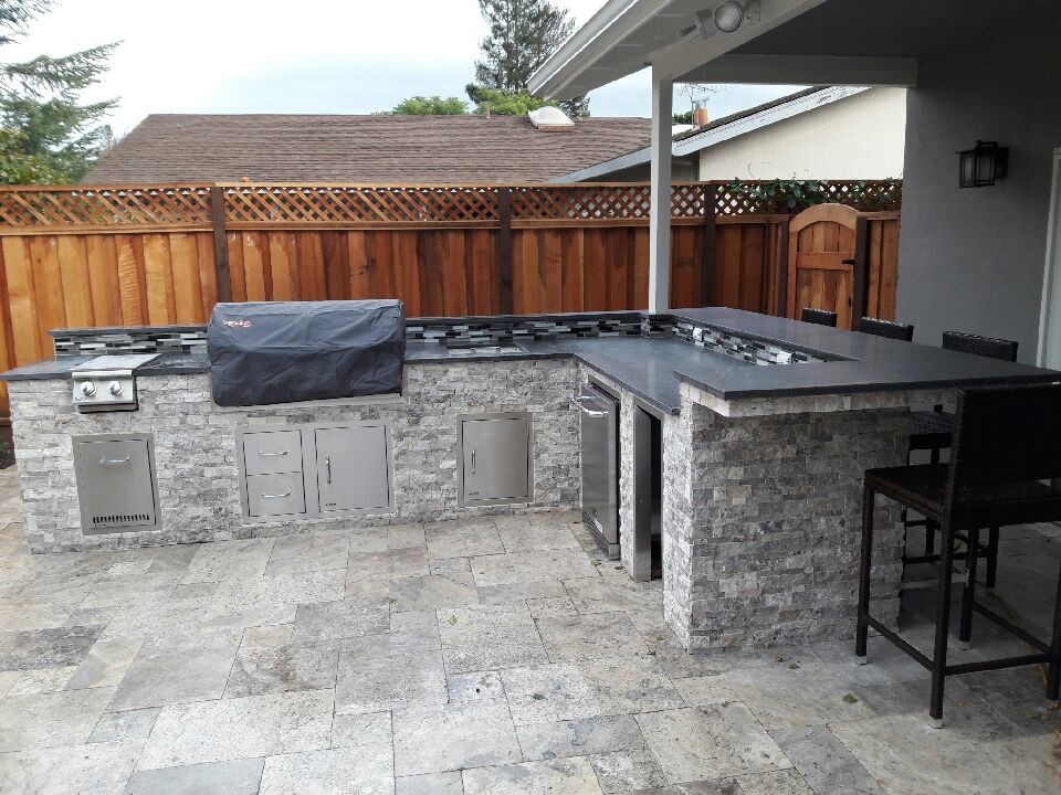 Outdoor Kitchens