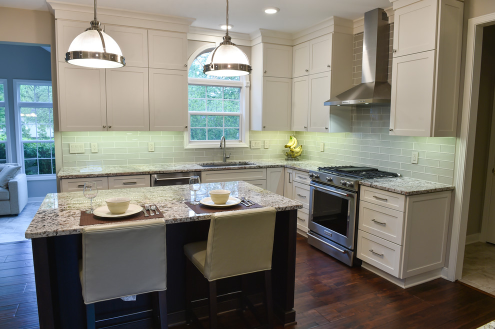 Example of a transitional kitchen design in Cleveland