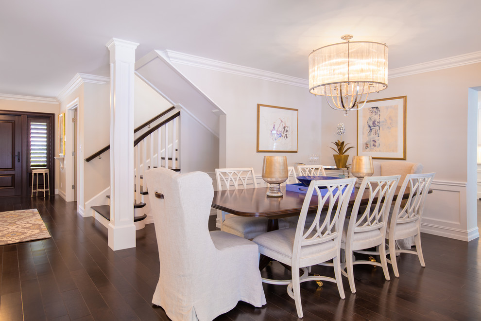 Dining room - transitional dining room idea in Miami