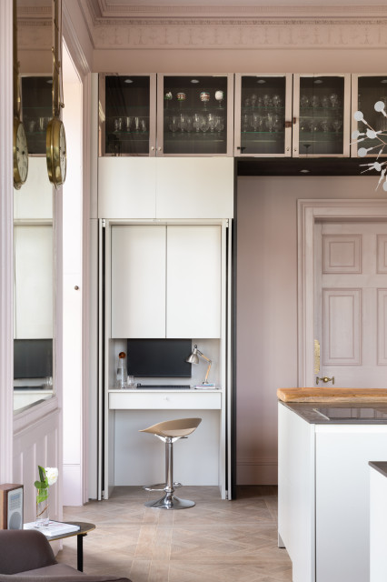 A stately kitchen clasico-renovado-cocina