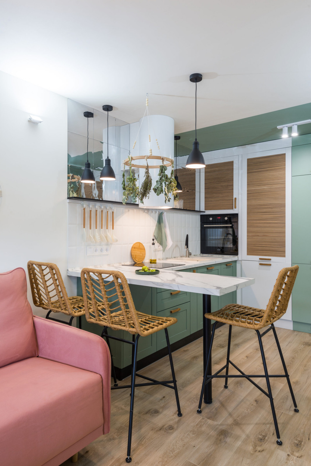 Комната: кухня, гостиная и спальня - ремонт для телепроекта